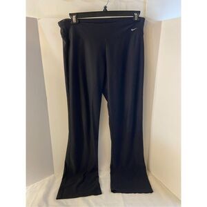 Nike yoga stretch pants size Medium NikeFitDry rn #56323